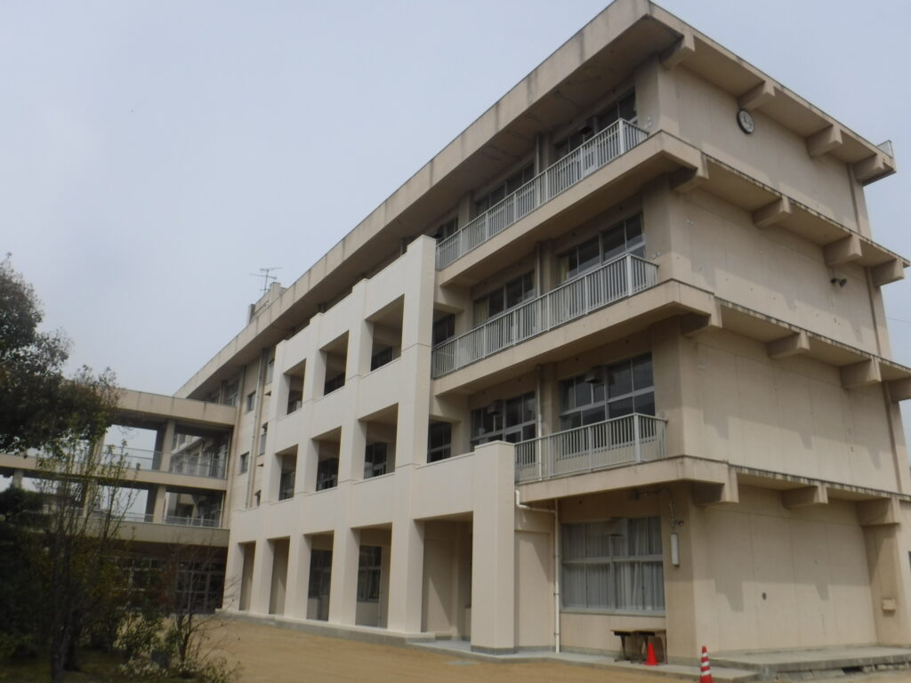 福山市立桜丘小学校