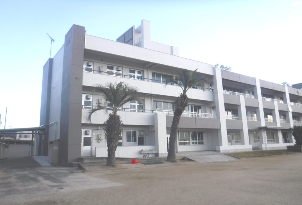 福山市立新市小学校